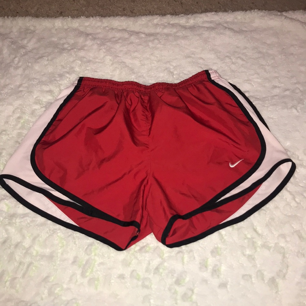 RED NIKE SHORTS